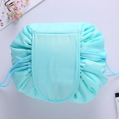 Make-up Bag Pro – Kokoontaitettava ja tilaa säästävä meikkipussi matkalle ja kotiin
