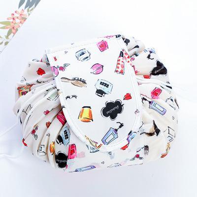 Make-up Bag Pro – Kokoontaitettava ja tilaa säästävä meikkipussi matkalle ja kotiin