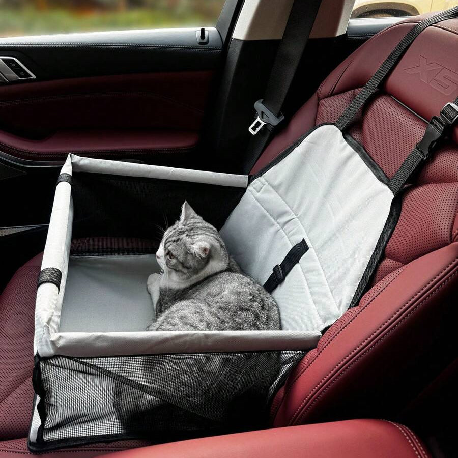 PurrfectRide™ Car Seat – Ilmava mukavuus pienille ja keskikokoisille lemmikeille