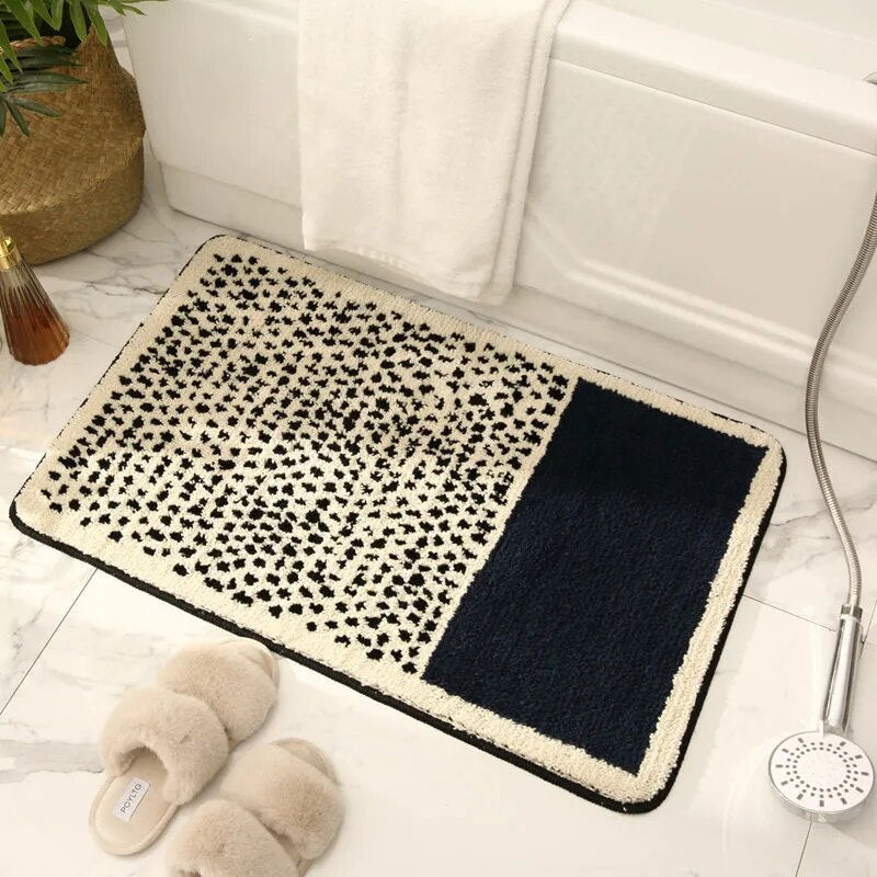 Luxury Handmade Bath Mat with Abstract Design for Stylish Bathrooms