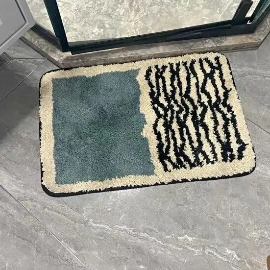 Luxury Handmade Bath Mat with Abstract Design for Stylish Bathrooms