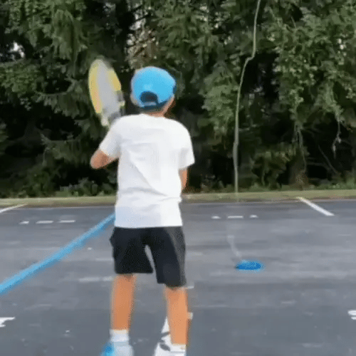 Tennis Trainer™ – Palautusharjoitteluväline omatoimiseen treeniin kaikille tasoille