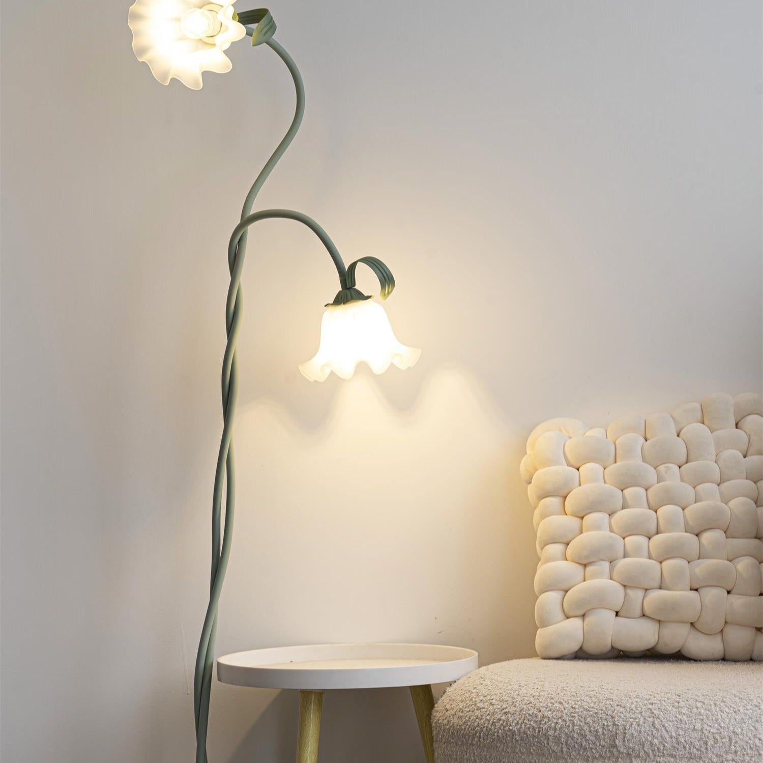 Flowers LED Floor Lamp with Matte Green Finish