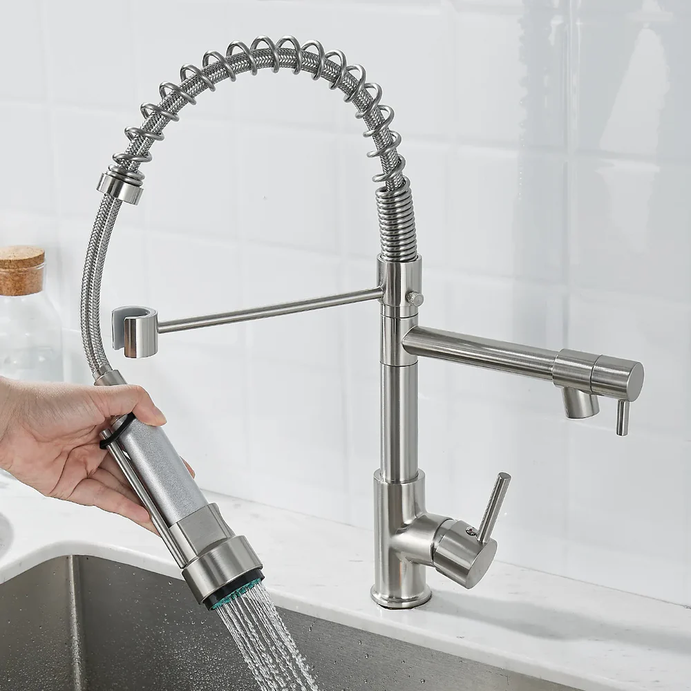 DualFlow Luxe™ Keittiöhana – Musta & Kulta Eleganssia Kaksisuuttimisella Muotoilulla