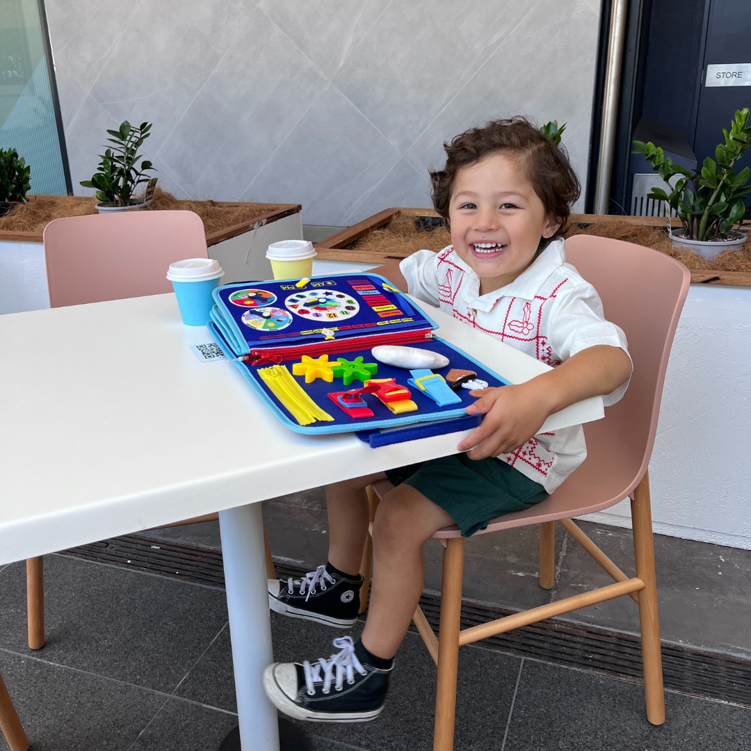 Toddla™ Montessori Aktiviteettitaulu