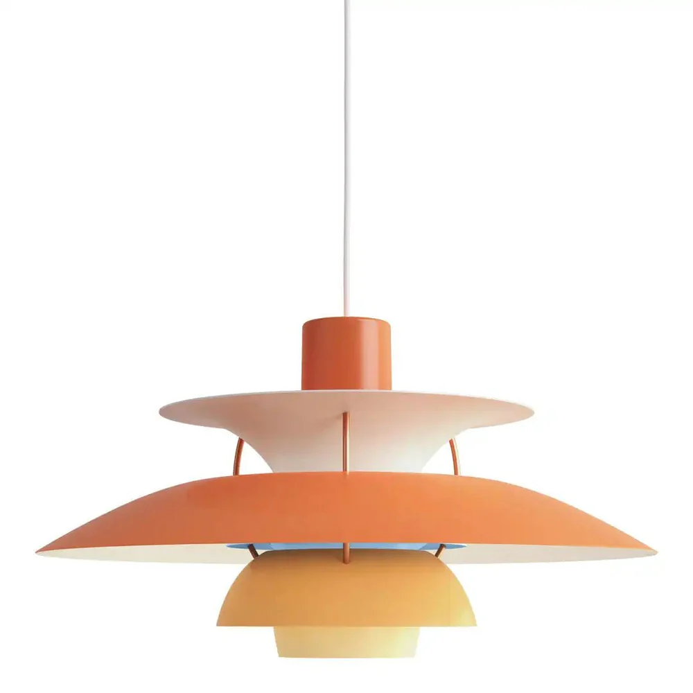 AuraLuxe moderni kattovalaisin – Himmennettävä LED-valo, elegantti metallirakenne, helppo asennus