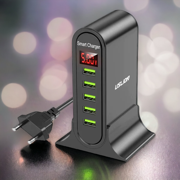5-porttinen USB-latausasema – Nopea ja tehokas monilatausasema kotiin ja toimistoon