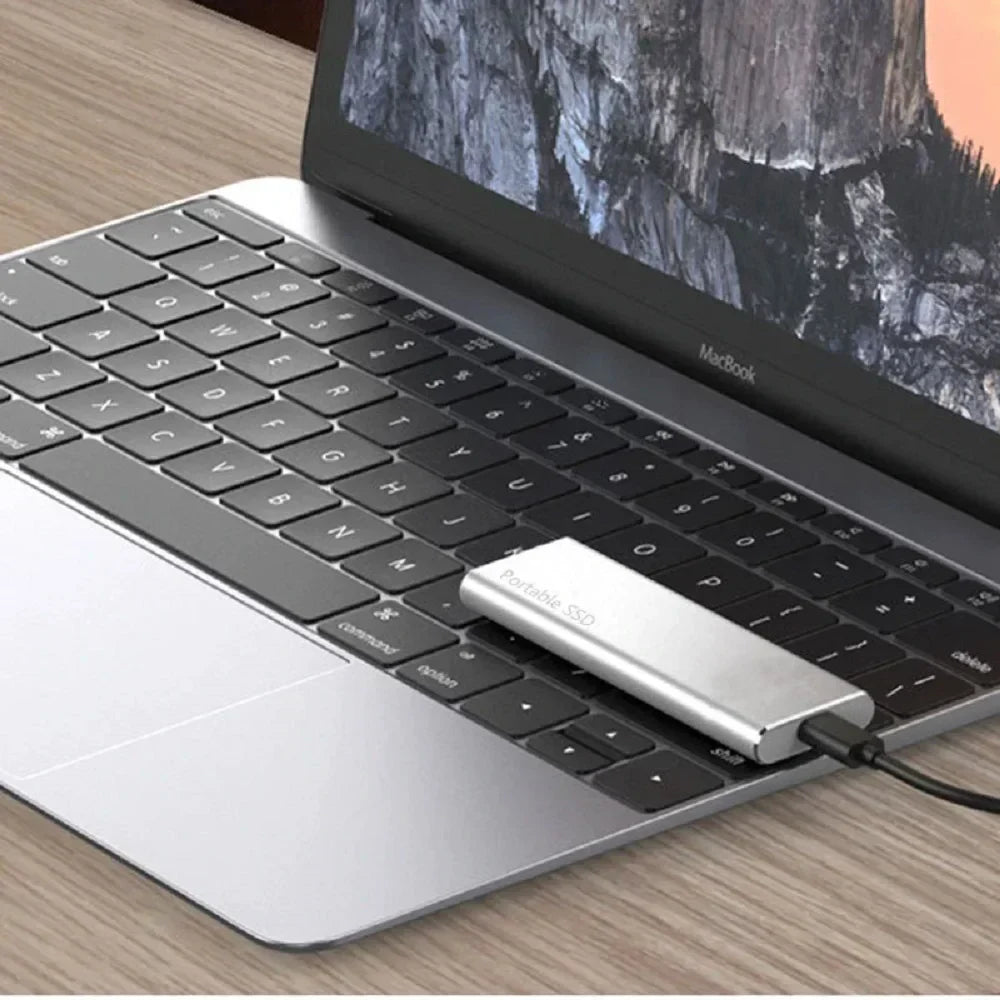 Ultaohut Ulkoinen Kovalevy 4TB USB-C