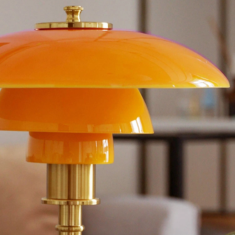 LED-pöytälamppu Moderni Tanskalainen Design