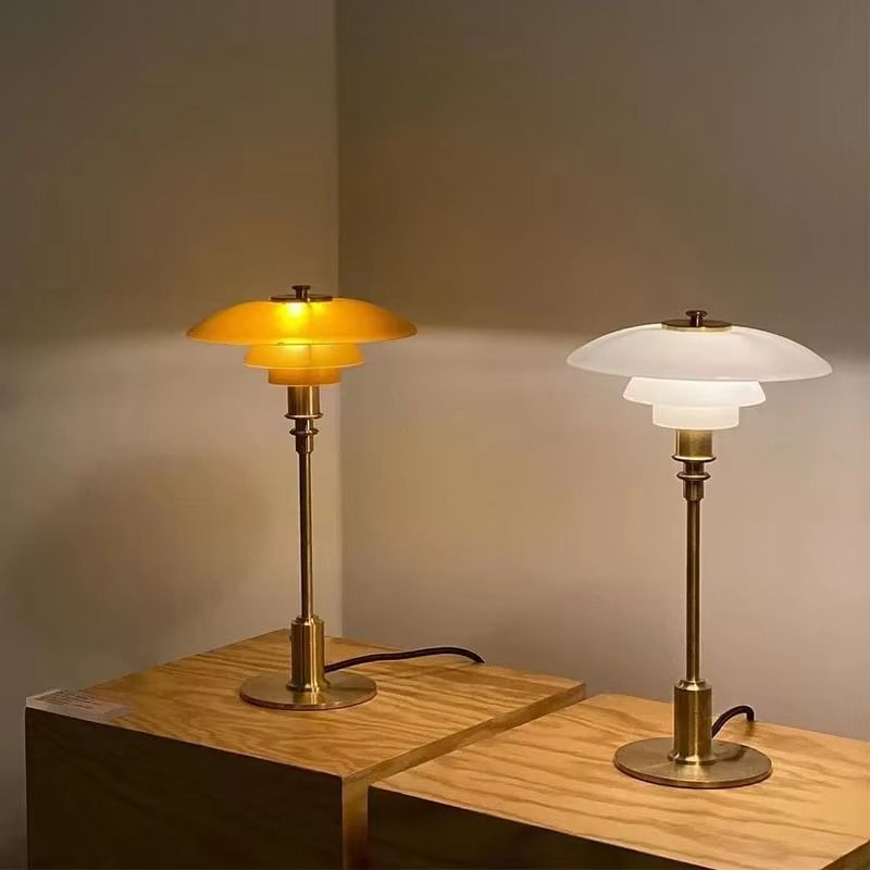 LED-pöytälamppu Moderni Tanskalainen Design