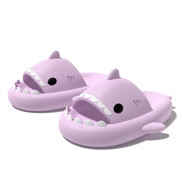 Sharky Steps - Mukavat ja hauskat hai-sandaalit koko perheelle