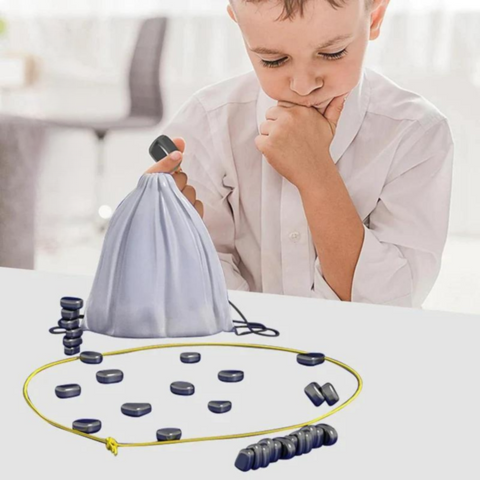 Kletshuts™ MagneticChess – Strateginen Magneettinen Lautapeli Perheelle ja Ystäville