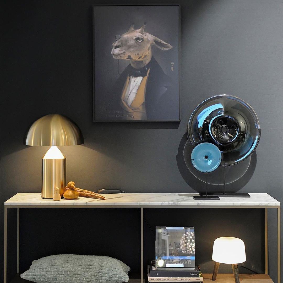 Metal LED Table Lamp – Modern Geometric Design