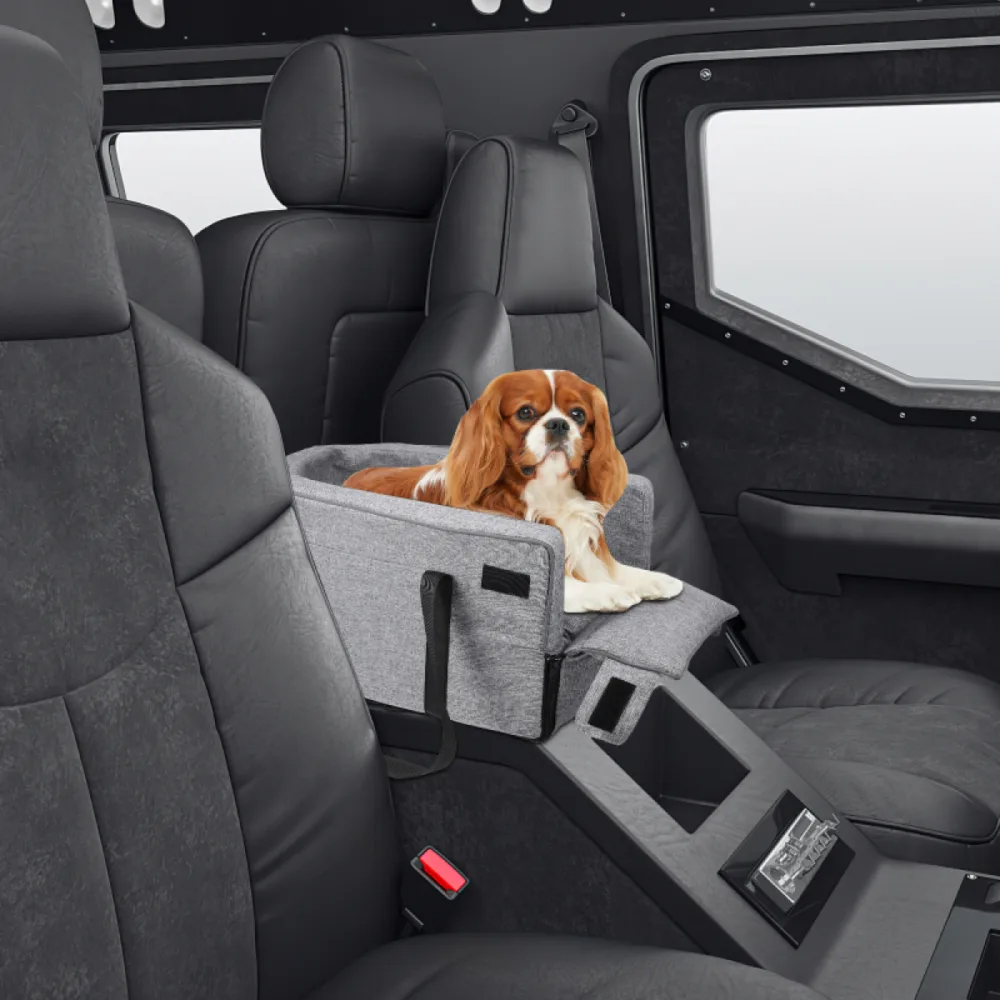 Pet Car Bag™ – Mukava ja turvallinen käsinojapeti lemmikeille autossa