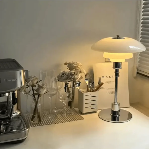 LED-pöytälamppu Moderni Tanskalainen Design