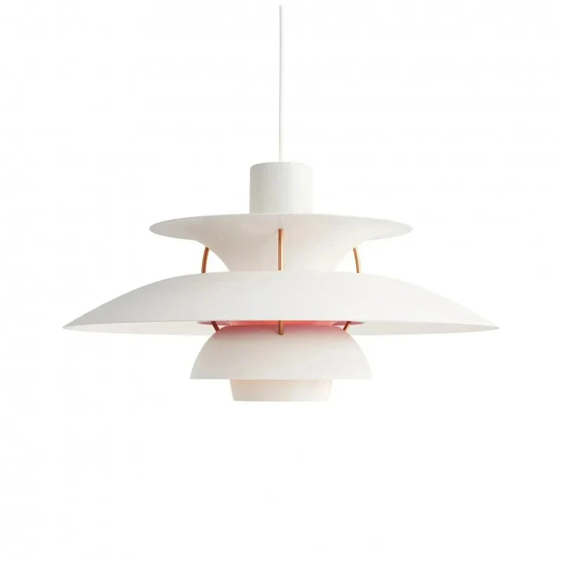 AuraLuxe moderni kattovalaisin – Himmennettävä LED-valo, elegantti metallirakenne, helppo asennus